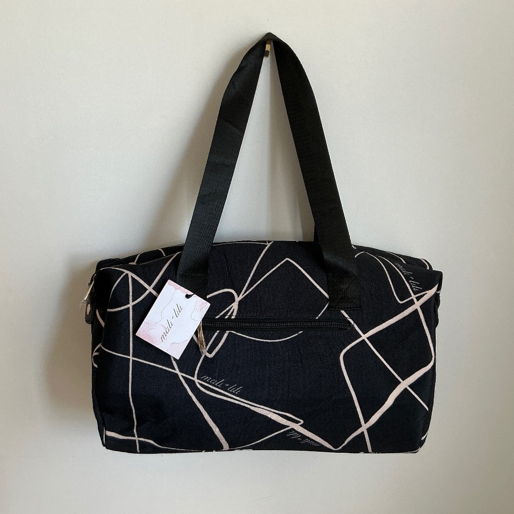 NWT MALI + LILI Signature Abstract Print Tote/Travel/Weekender Bag